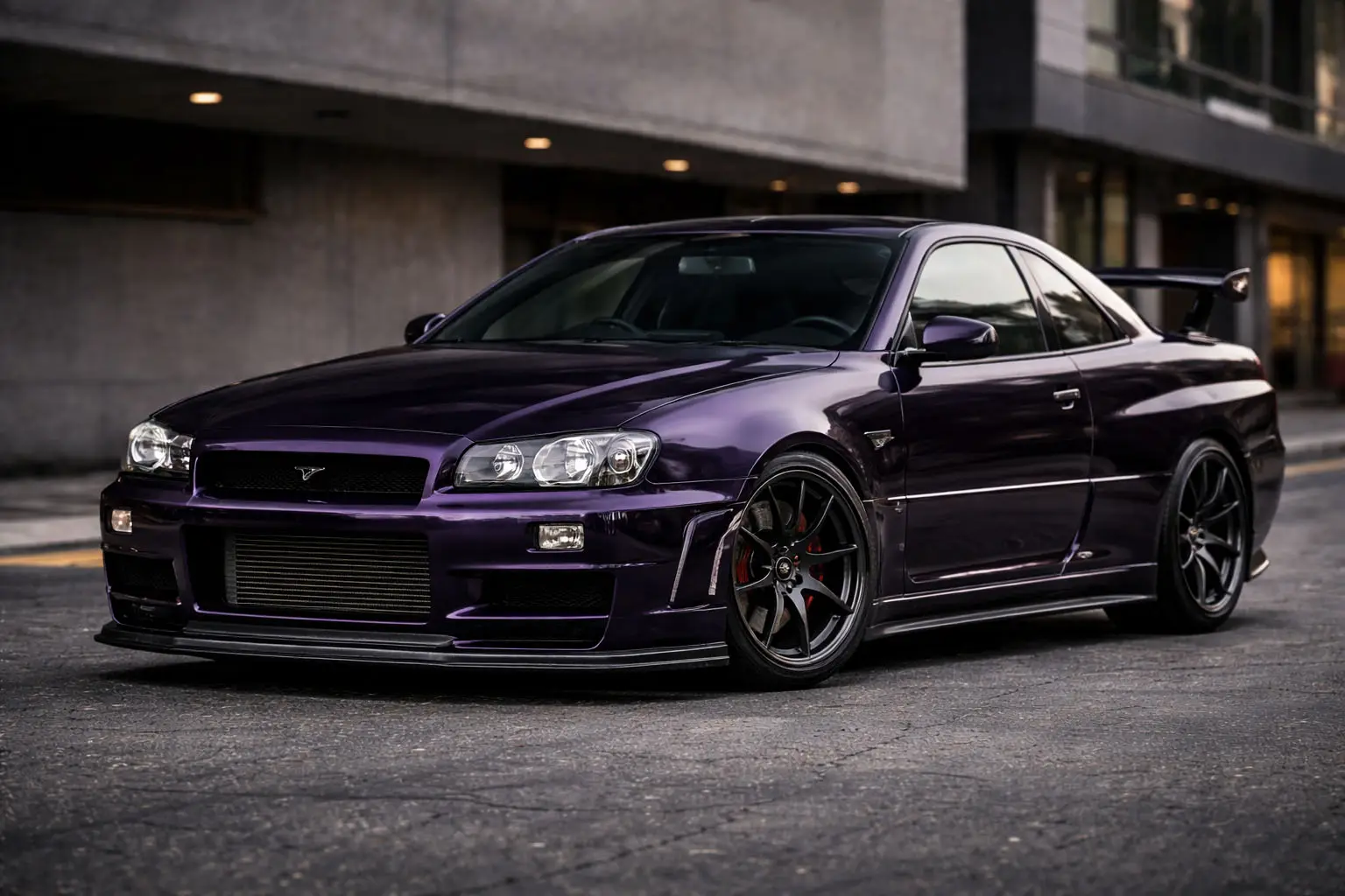 צבע סגול חצות ל-GTR R34